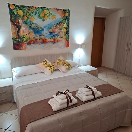 B&B Le Lumie "Il Cortiletto Del Centro" Agrigento Kültér fotó