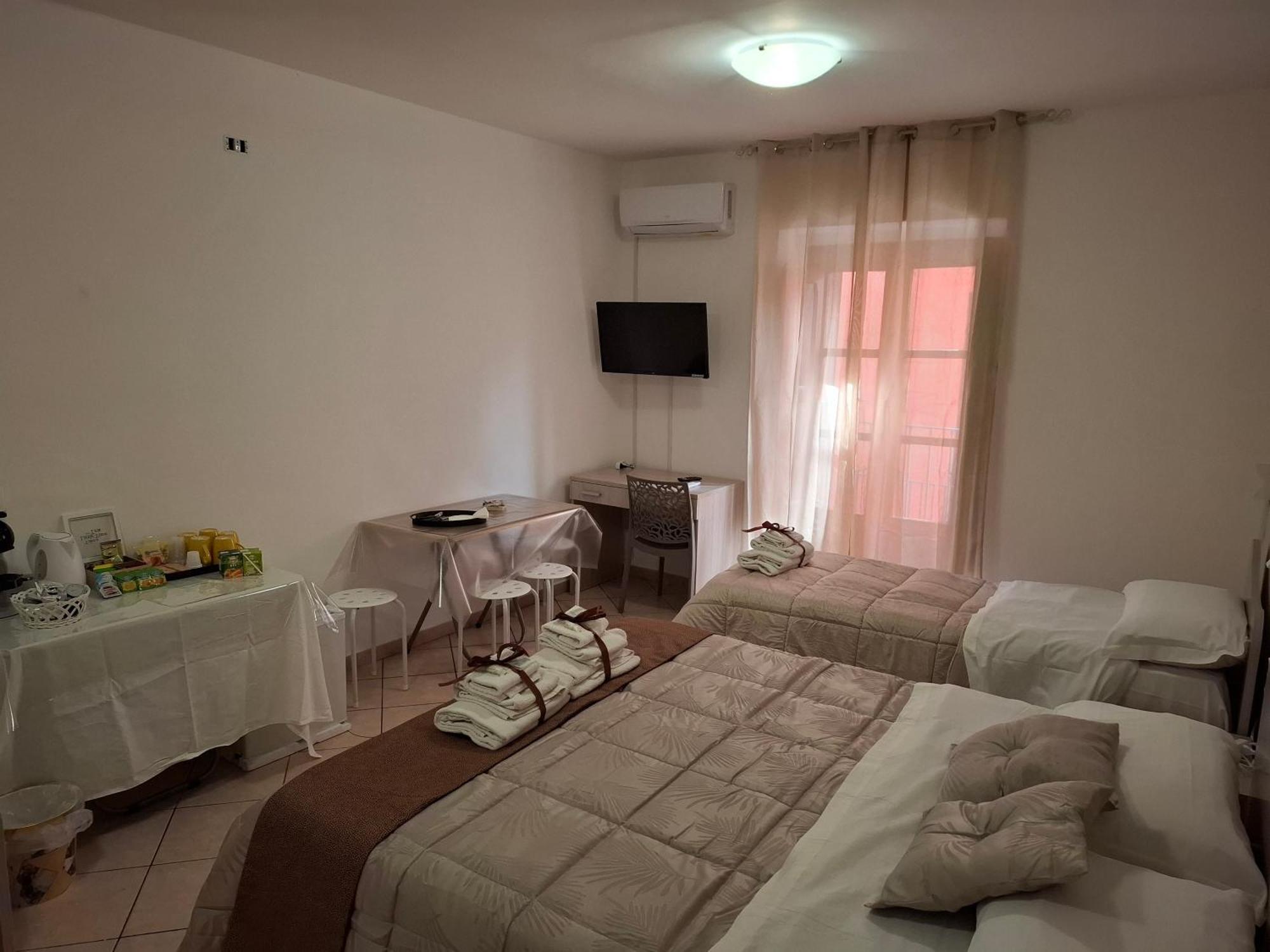 B&B Le Lumie "Il Cortiletto Del Centro" Agrigento Kültér fotó