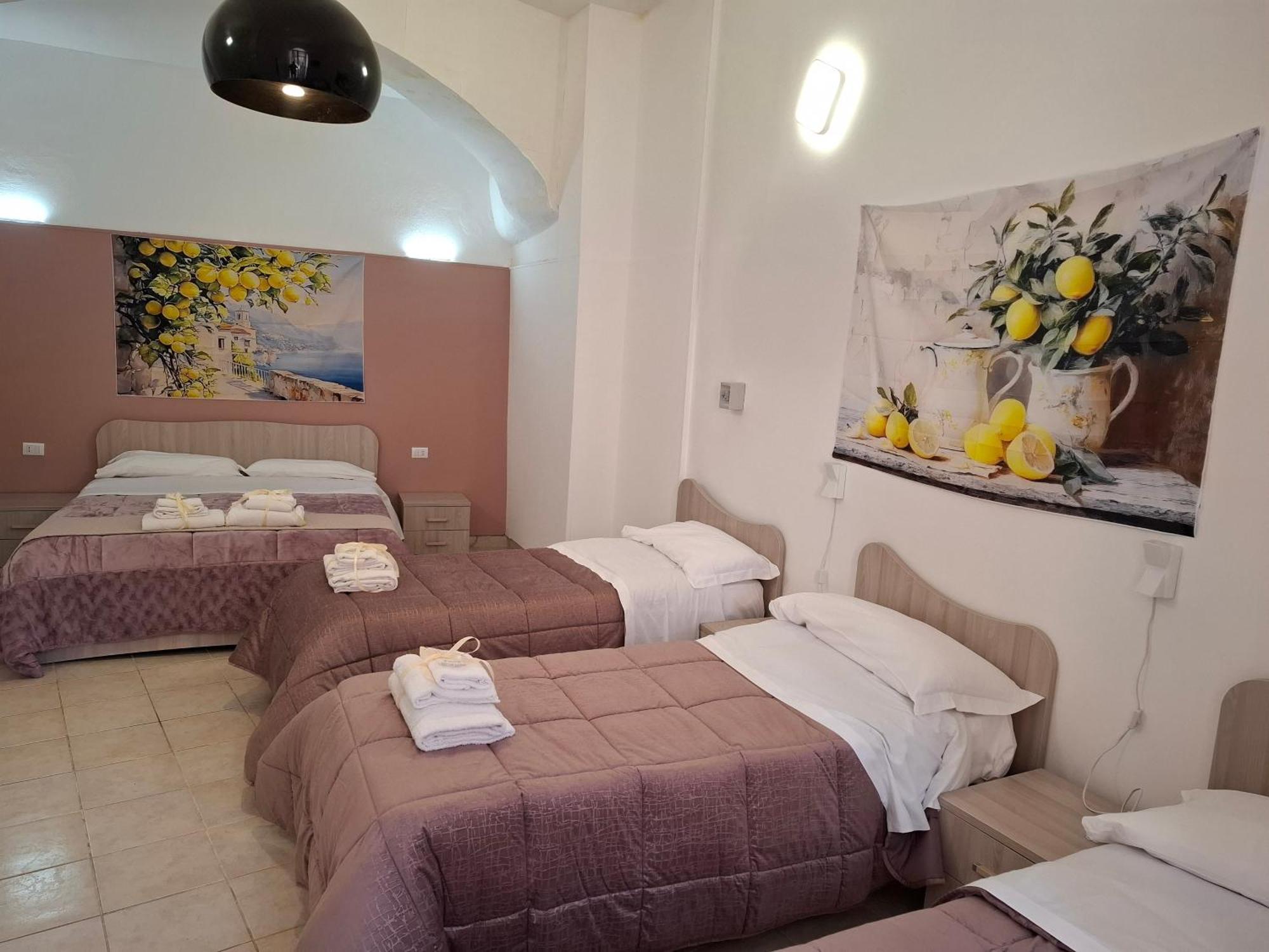 B&B Le Lumie "Il Cortiletto Del Centro" Agrigento Kültér fotó