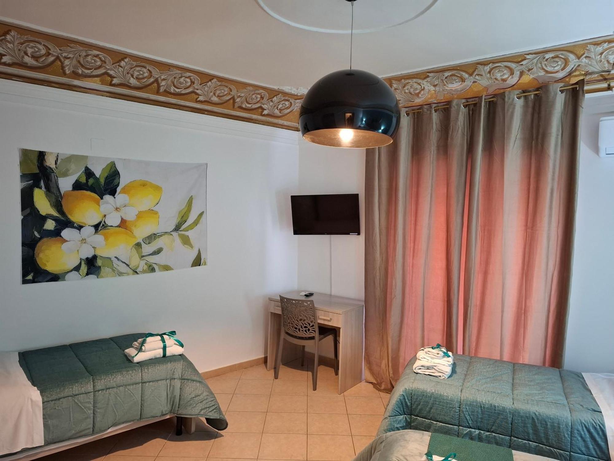 B&B Le Lumie "Il Cortiletto Del Centro" Agrigento Kültér fotó